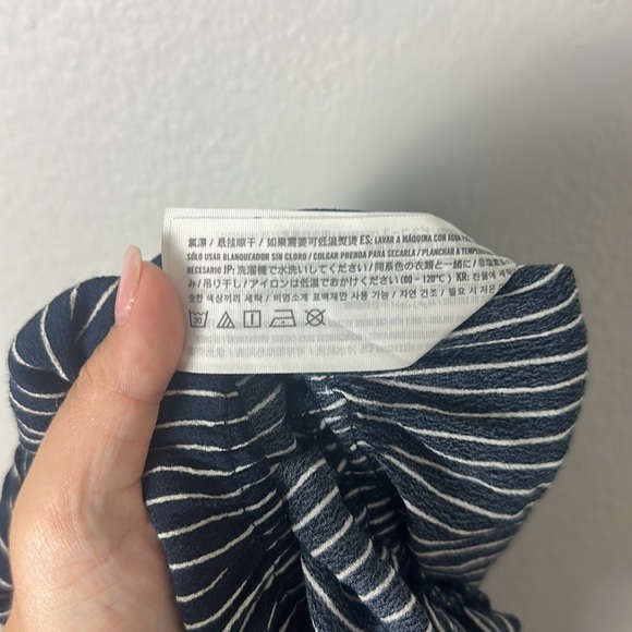 Abercrombie & Fitch Navy and White Strapless Pinstripe Jumpsuit - Picture 10 of 10